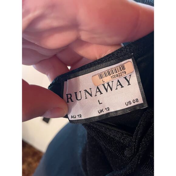 Runaway The Label Jodi Midi Cutour Black Dress sz L - Picture 5 of 8